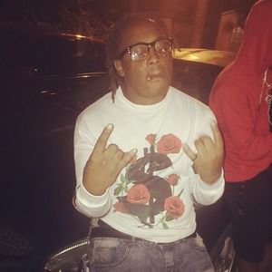 Meet your Posher, Malik